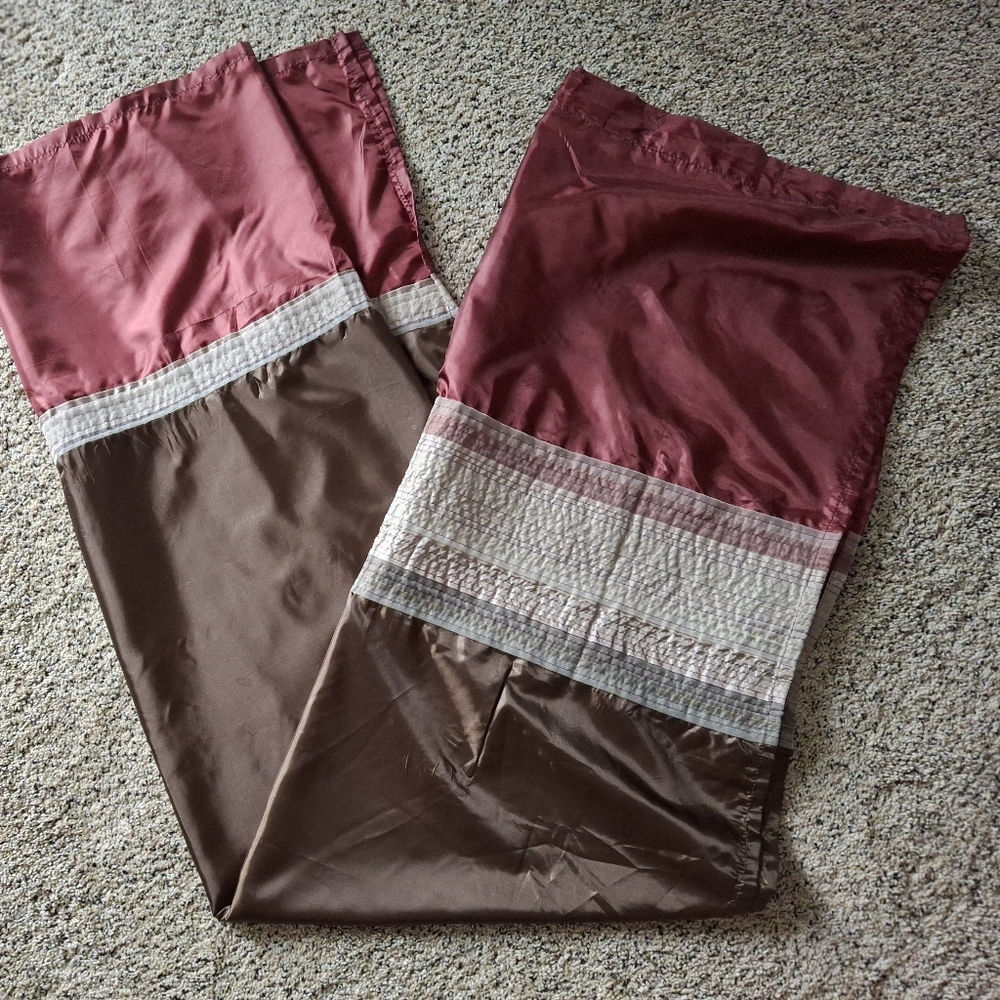 Madison Park Burgundy and Brown Shower Curtain